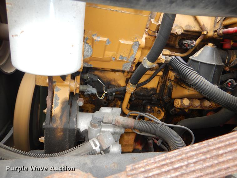 image for item DG0997 2006 Freightliner B2 Thomas school bus