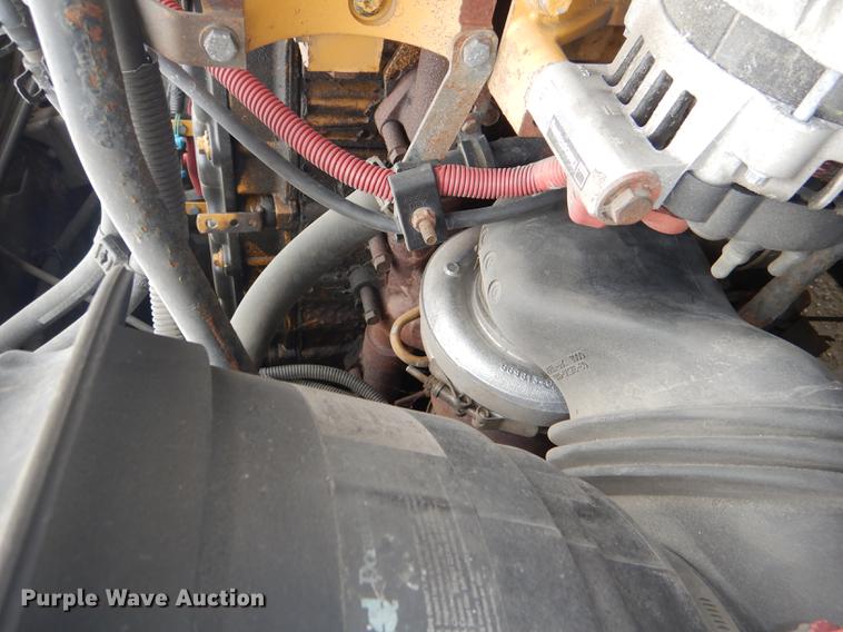 image for item DG0997 2006 Freightliner B2 Thomas school bus