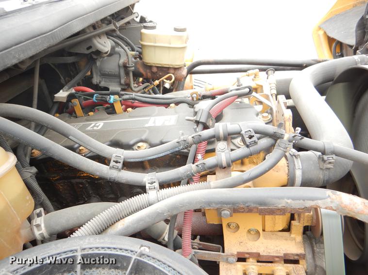 image for item DG0997 2006 Freightliner B2 Thomas school bus