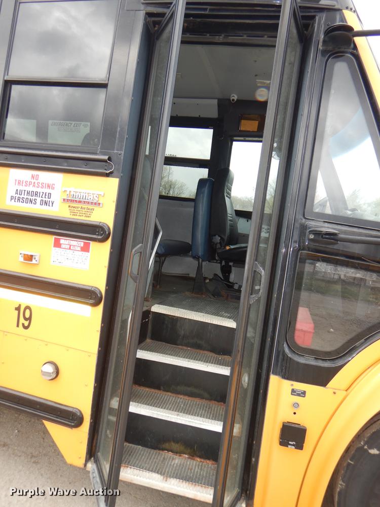 image for item DG0997 2006 Freightliner B2 Thomas school bus