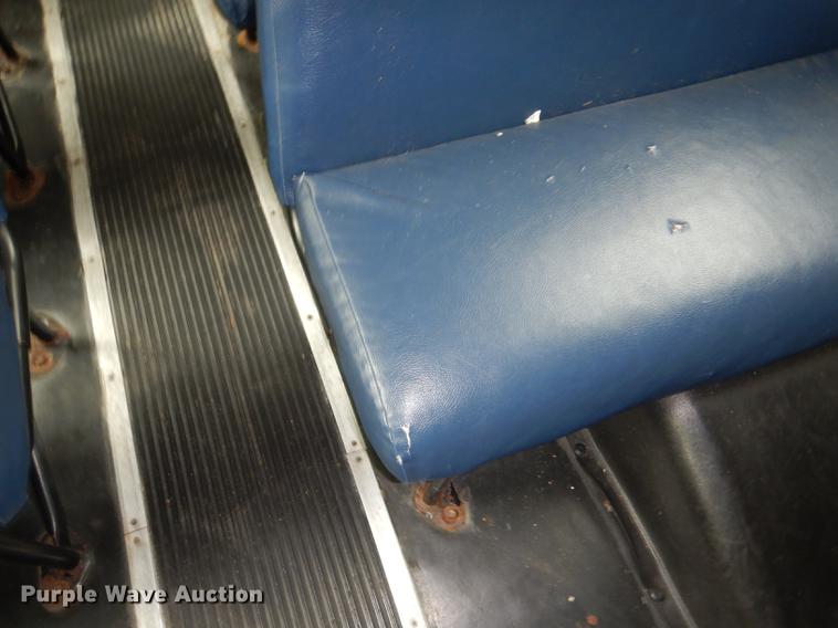 image for item DG0997 2006 Freightliner B2 Thomas school bus