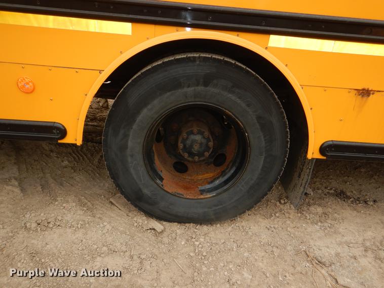 image for item DG0997 2006 Freightliner B2 Thomas school bus