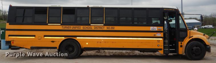 image for item DG0998 2006 Freightliner B2 Thomas school bus