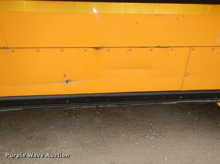 image for item DG0998 2006 Freightliner B2 Thomas school bus