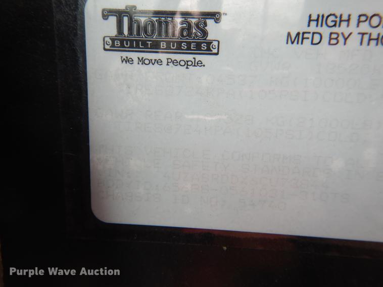 image for item DG0998 2006 Freightliner B2 Thomas school bus