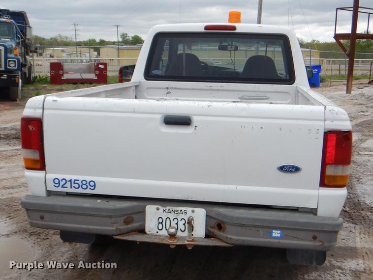 image for item DG1010 1997 Ford Ranger XL SuperCab pickup truck