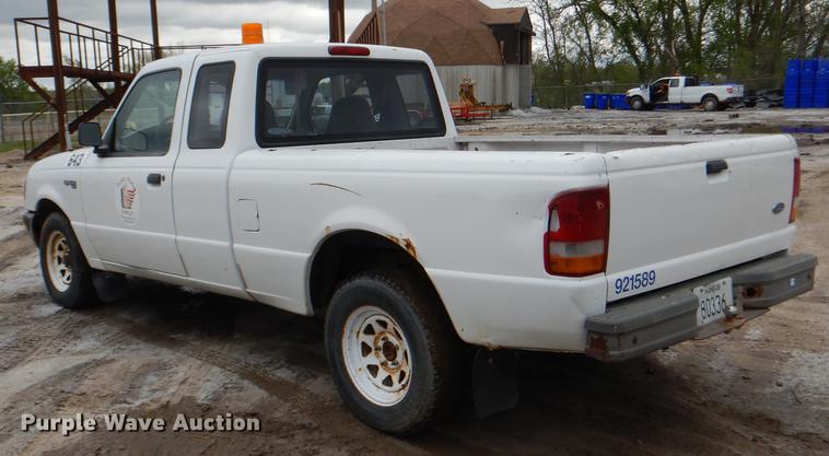image for item DG1010 1997 Ford Ranger XL SuperCab pickup truck