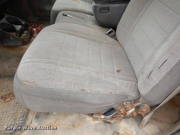 image for item DG1010 1997 Ford Ranger XL SuperCab pickup truck