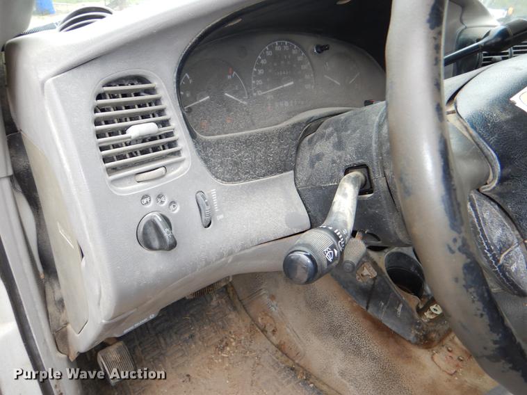 image for item DG1010 1997 Ford Ranger XL SuperCab pickup truck