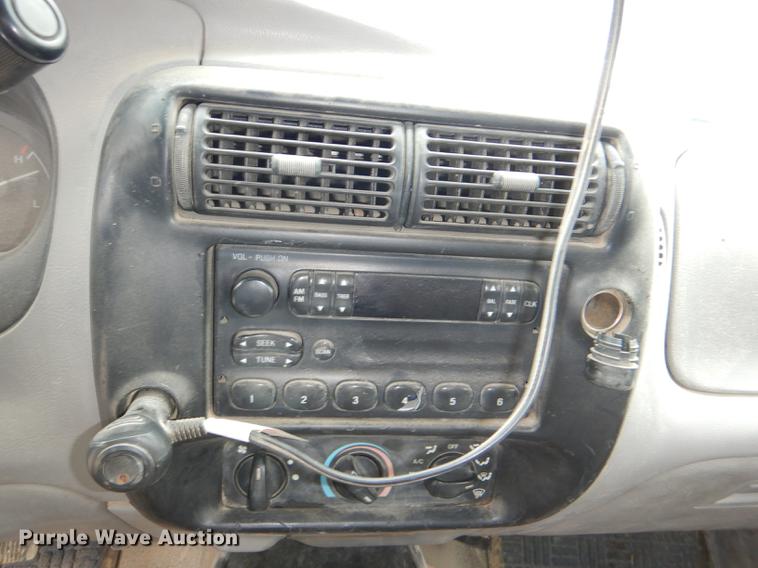 image for item DG1010 1997 Ford Ranger XL SuperCab pickup truck