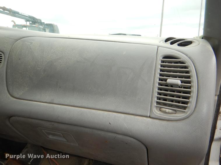 image for item DG1010 1997 Ford Ranger XL SuperCab pickup truck