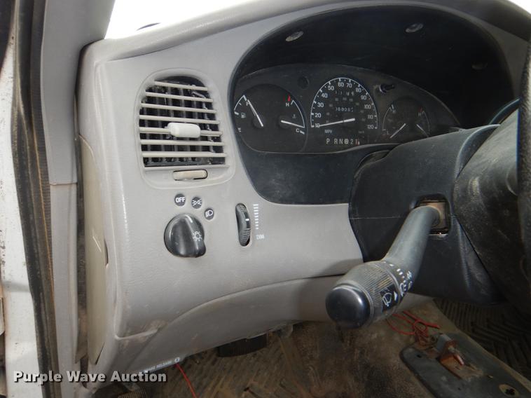 image for item DG1013 1997 Ford Ranger XL SuperCab pickup truck