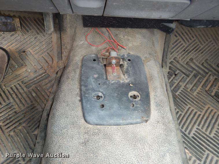 image for item DG1013 1997 Ford Ranger XL SuperCab pickup truck