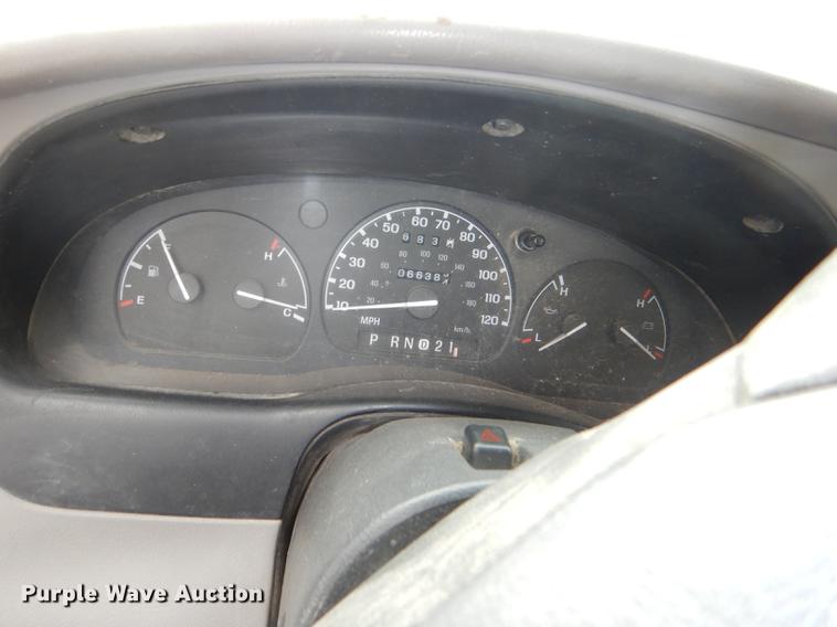 image for item DG1013 1997 Ford Ranger XL SuperCab pickup truck