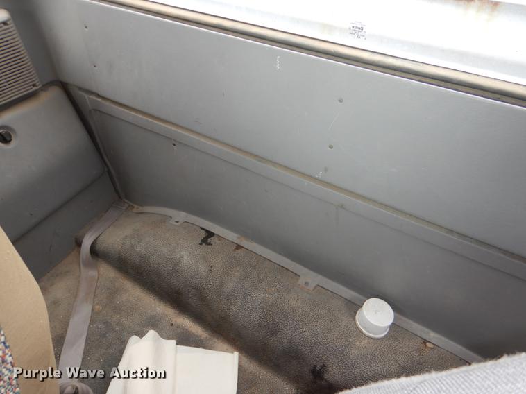 image for item DG1013 1997 Ford Ranger XL SuperCab pickup truck