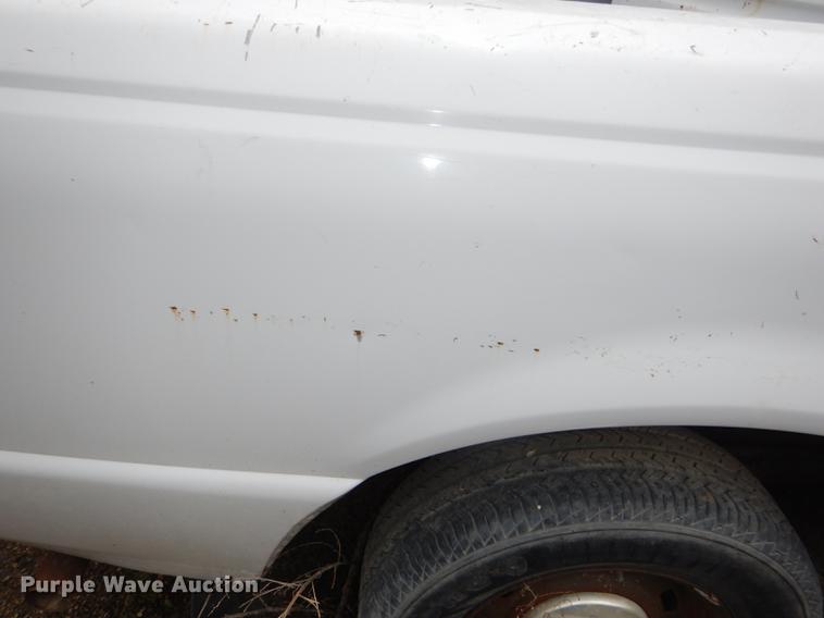 image for item DG1013 1997 Ford Ranger XL SuperCab pickup truck