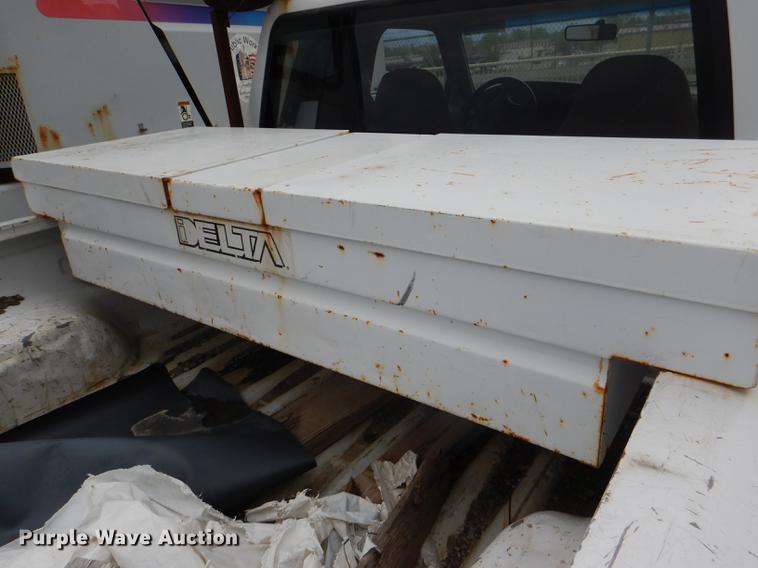 image for item DG1013 1997 Ford Ranger XL SuperCab pickup truck