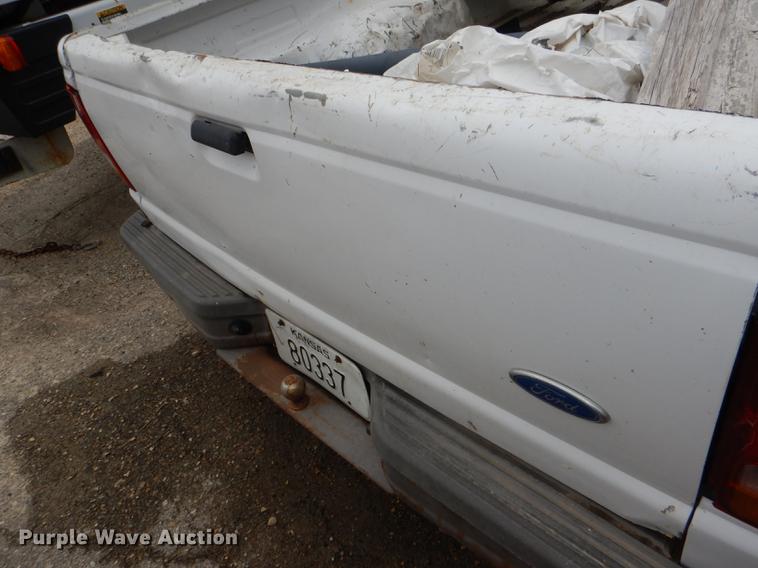 image for item DG1013 1997 Ford Ranger XL SuperCab pickup truck