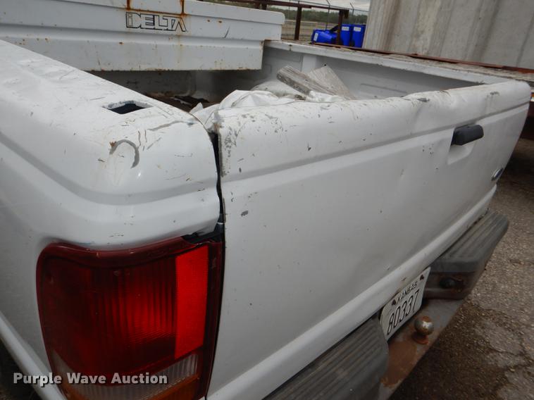 image for item DG1013 1997 Ford Ranger XL SuperCab pickup truck
