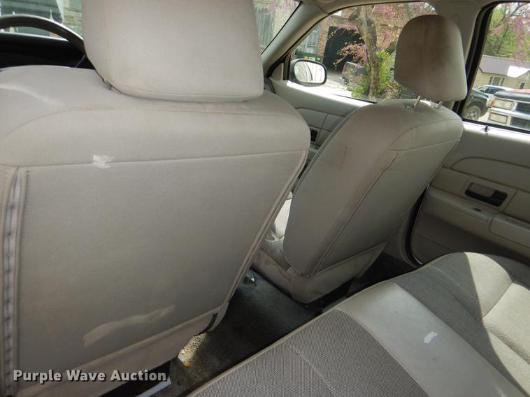 image for item DG1018 2009 Ford Crown Victoria Police Interceptor