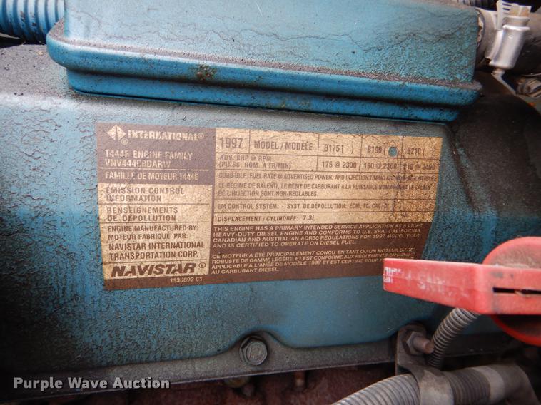 image for item DG1042 1998 International Mid Bus 3400 school bus