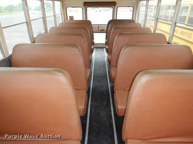 image for item DG1042 1998 International Mid Bus 3400 school bus