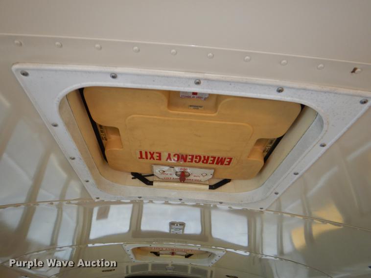 image for item DG1042 1998 International Mid Bus 3400 school bus