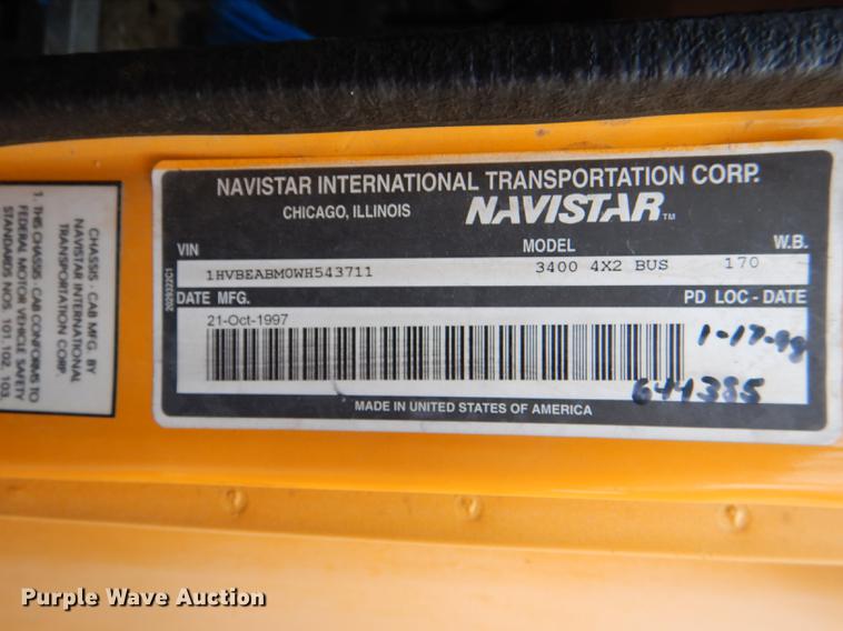 image for item DG1042 1998 International Mid Bus 3400 school bus