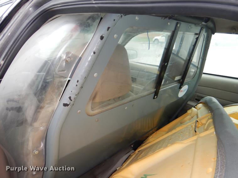 image for item DG1047 2010 Ford Crown Victoria Police Interceptor