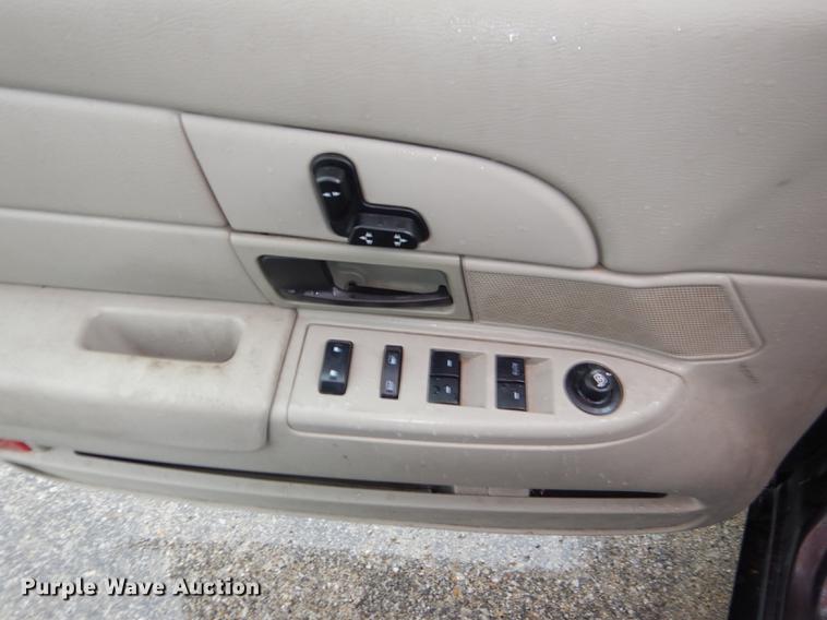 image for item DG1047 2010 Ford Crown Victoria Police Interceptor