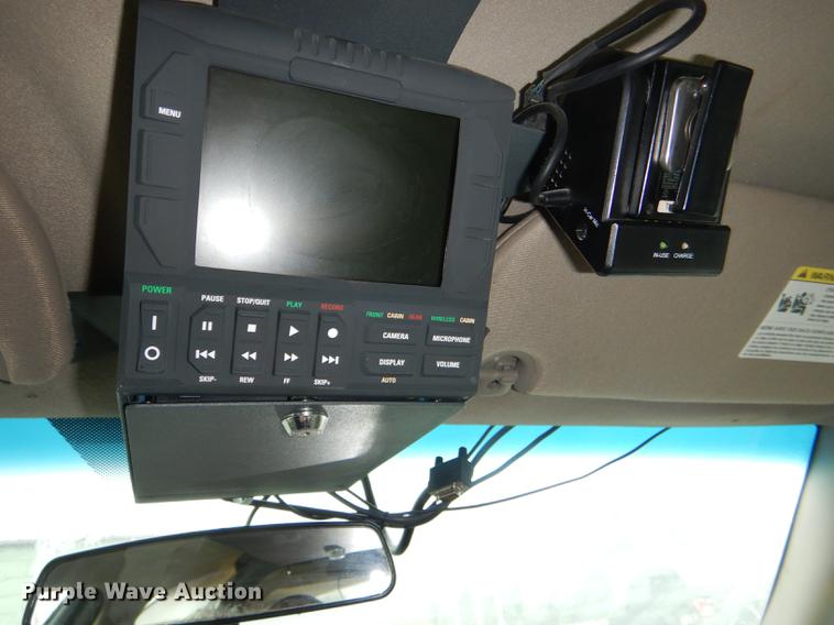 image for item DG1047 2010 Ford Crown Victoria Police Interceptor