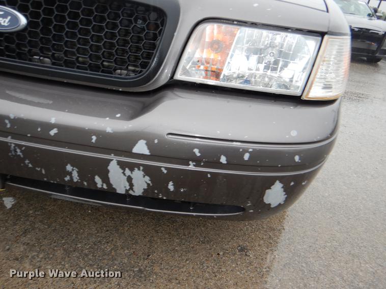 image for item DG1047 2010 Ford Crown Victoria Police Interceptor