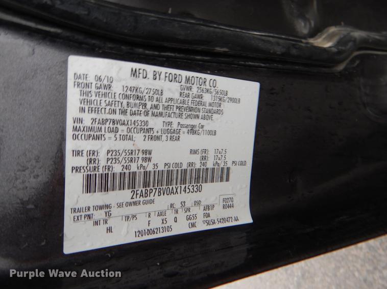 image for item DG1047 2010 Ford Crown Victoria Police Interceptor