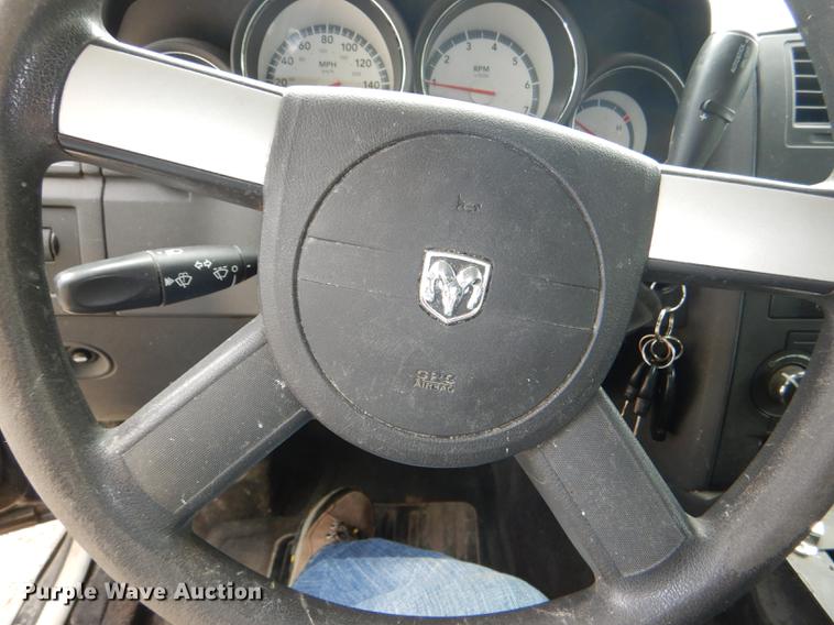 image for item DG1054 2010 Dodge Charger