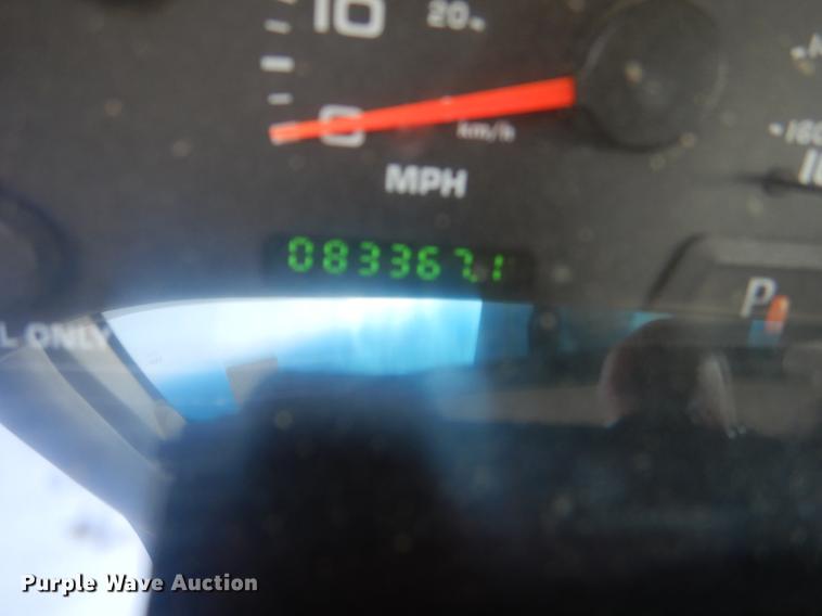 image for item DG1055 2004 Ford F550 Super Duty XL bucket truck