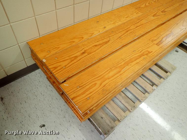image for item EH9240 (32) pine bleacher boards