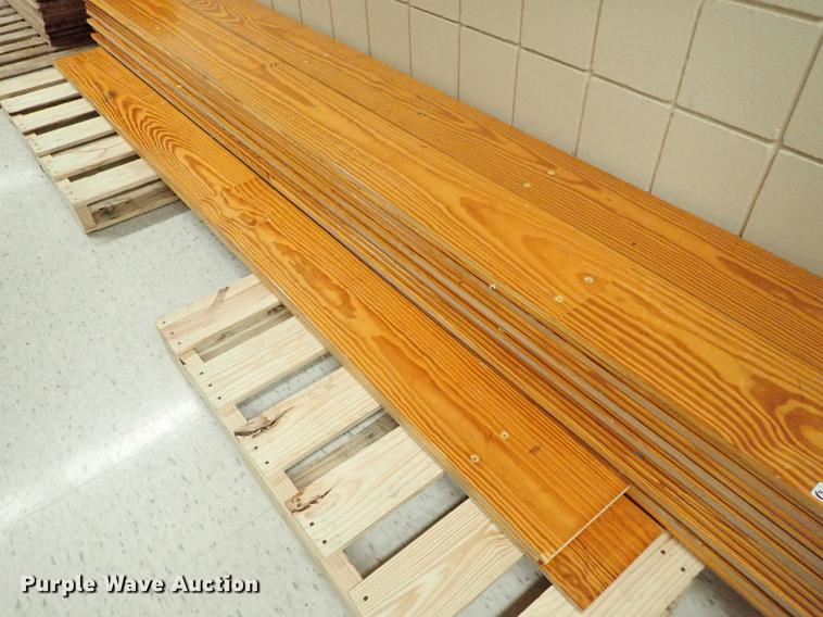 image for item EH9241 (35) pine bleacher boards