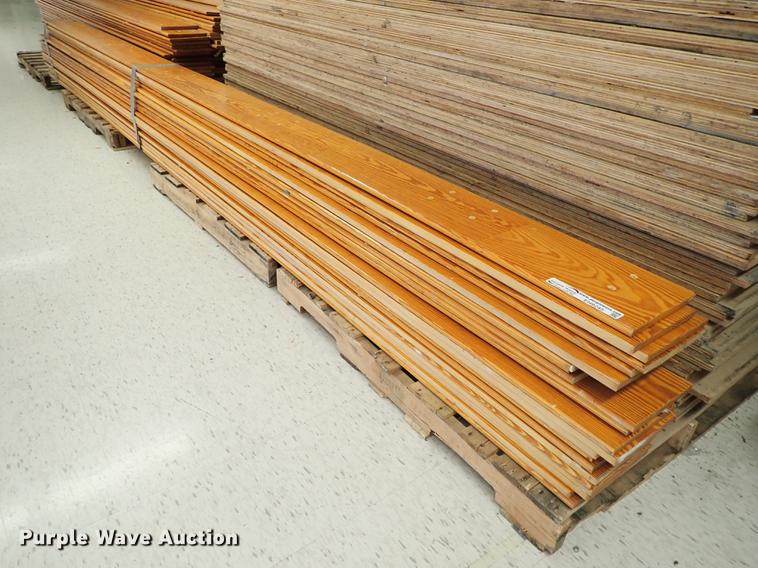 image for item EH9245 (22) pine bleacher boards