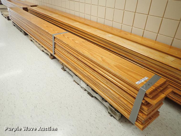 image for item EH9246 (20) pine bleacher boards