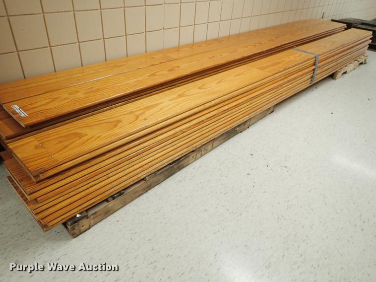image for item EH9246 (20) pine bleacher boards