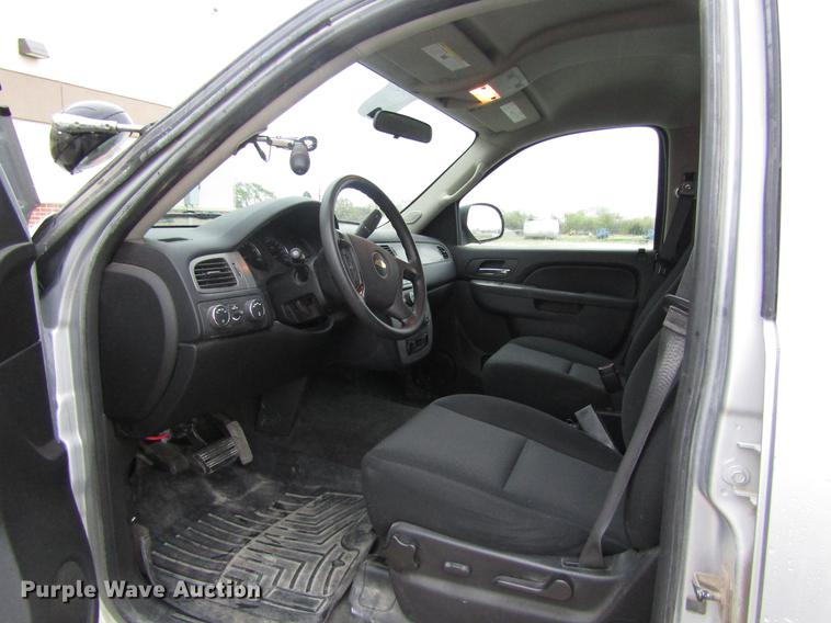 image for item EH9421 2013 Chevrolet Tahoe Police SUV