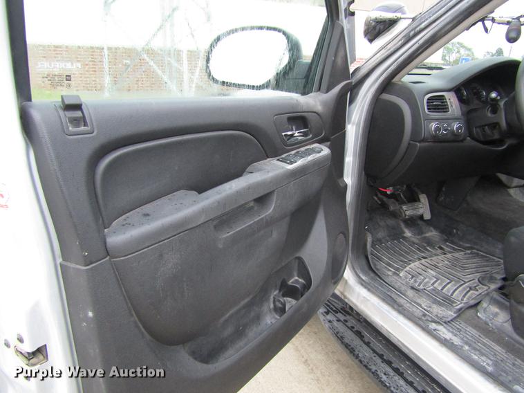 image for item EH9421 2013 Chevrolet Tahoe Police SUV