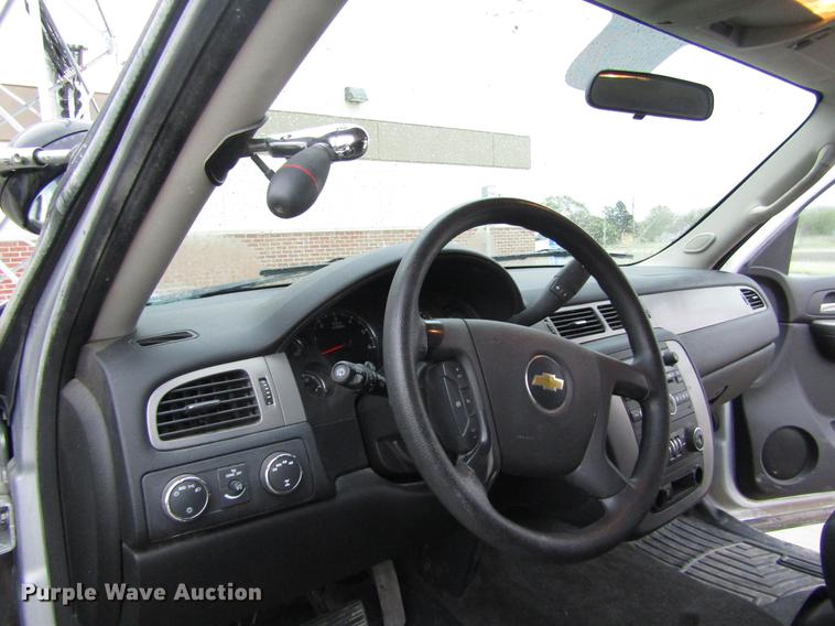 image for item EH9421 2013 Chevrolet Tahoe Police SUV