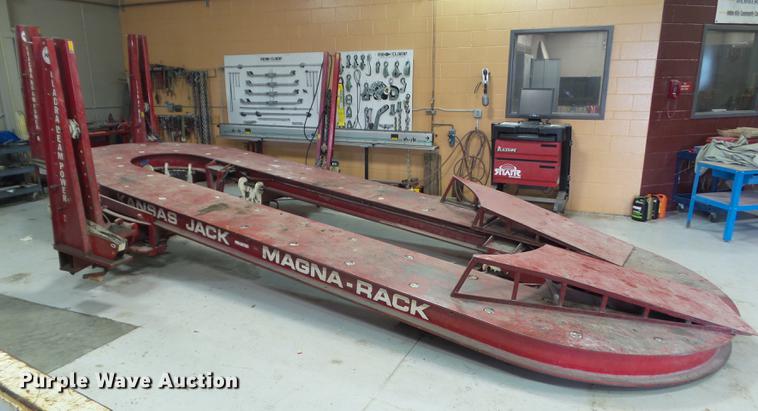 image for item EM9154 Kansas Jack Magna Rack 4 tower frame machine with Blackhawk Shark measuring system