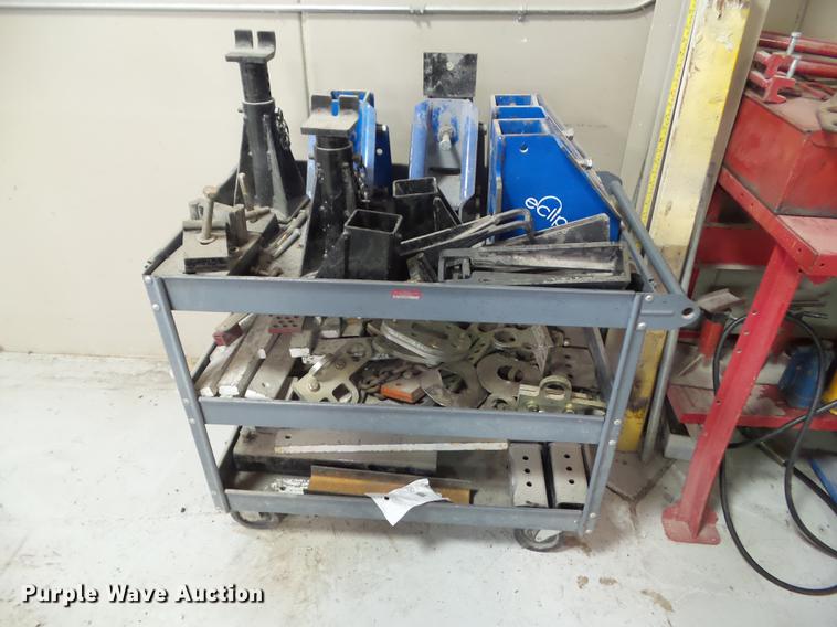 Kansas Jack Magna Rack 4 tower frame machine with Blackhawk Shark