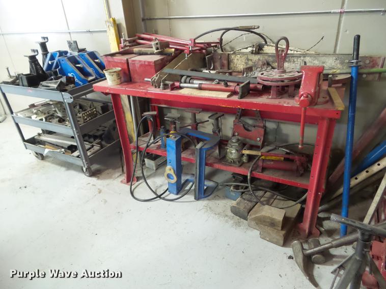 Kansas Jack Magna Rack 4 tower frame machine with Blackhawk Shark measuring system in Ottumwa