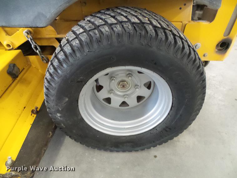 image for item EQ9081 2012 Hustler Super Z ZTR lawn mower