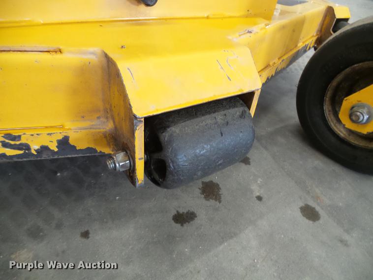 image for item EQ9081 2012 Hustler Super Z ZTR lawn mower