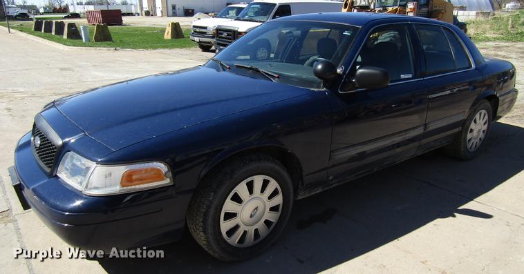 image for item EU9616 2010 Ford Crown Victoria Police Interceptor