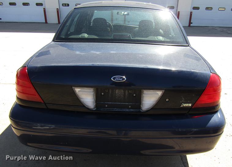 image for item EU9616 2010 Ford Crown Victoria Police Interceptor